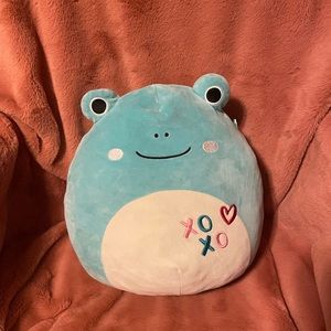 12” Ludwig the Frog Squishmallow
